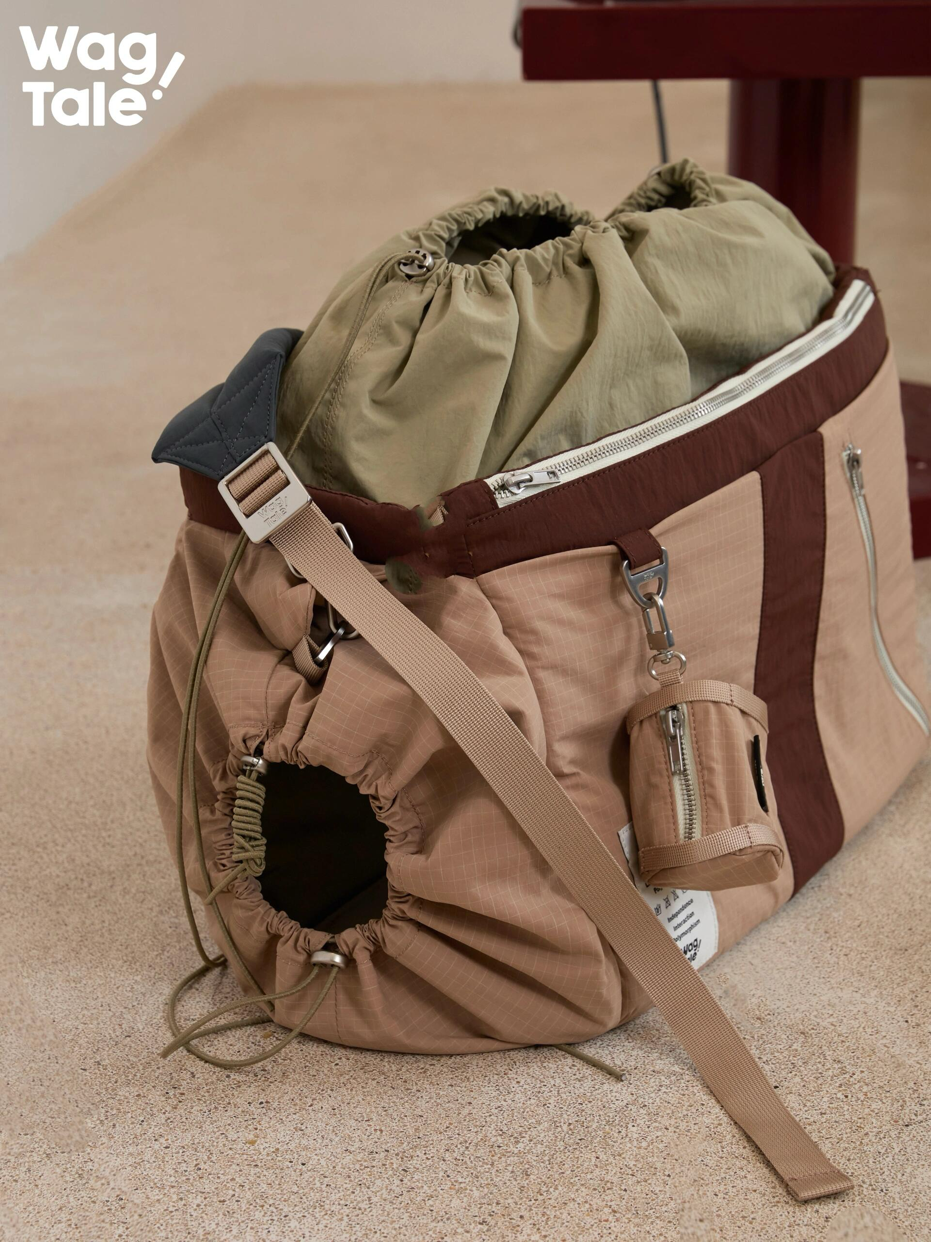 Water Resistant Pet Carrier Bag